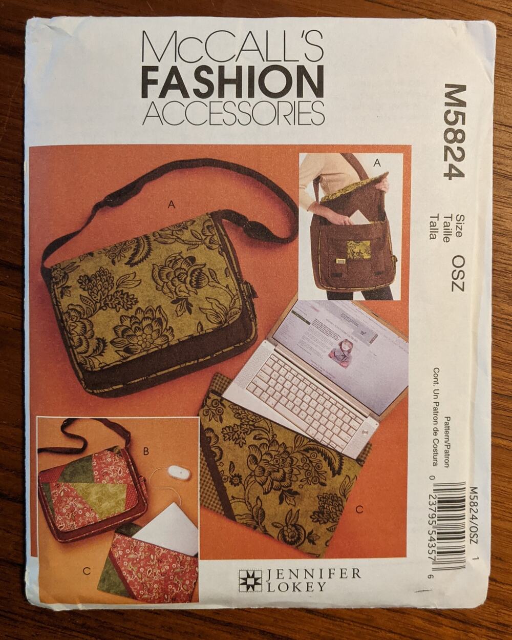 UNCUT McCall's Pattern M5824 Bags Laptop Cover